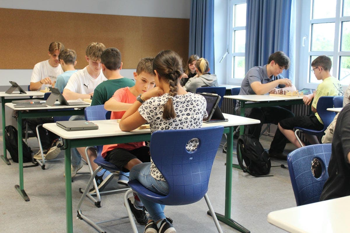 Erstes Schachturnier