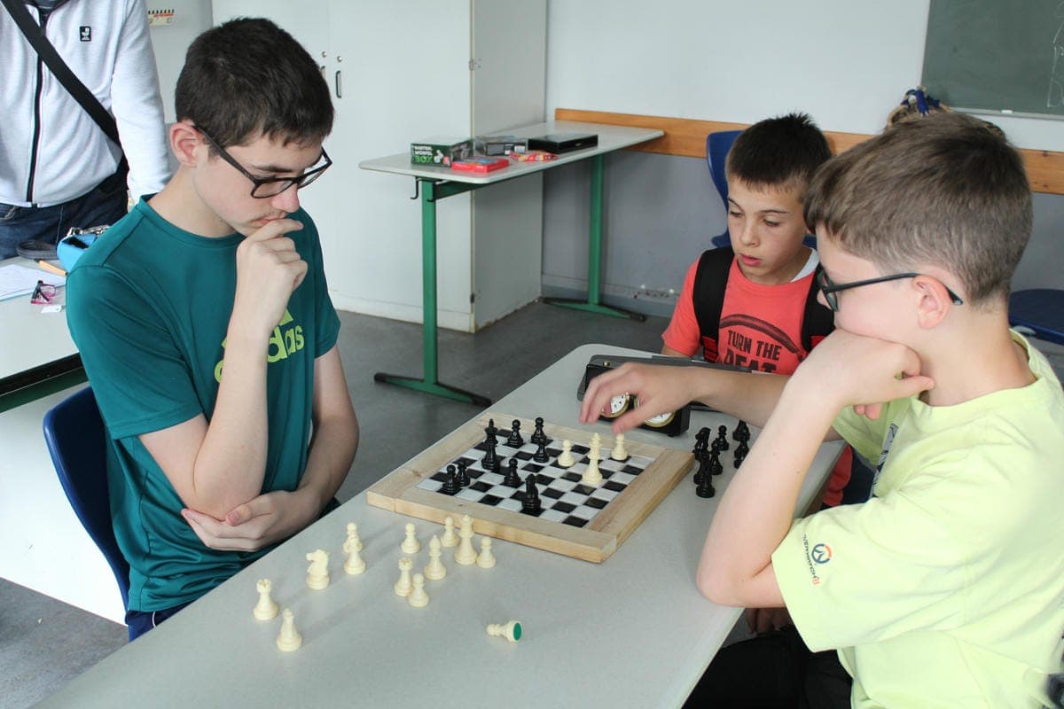 Erstes Schachturnier