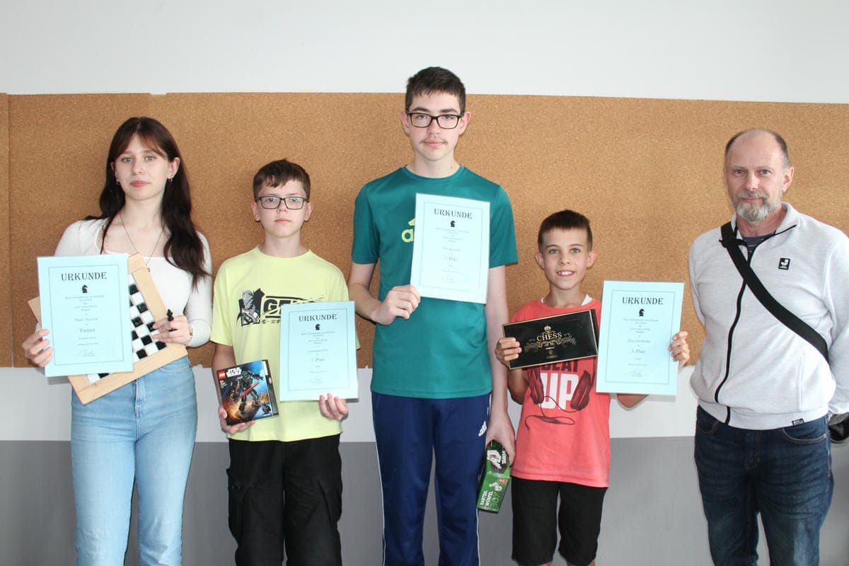 Erstes Schachturnier