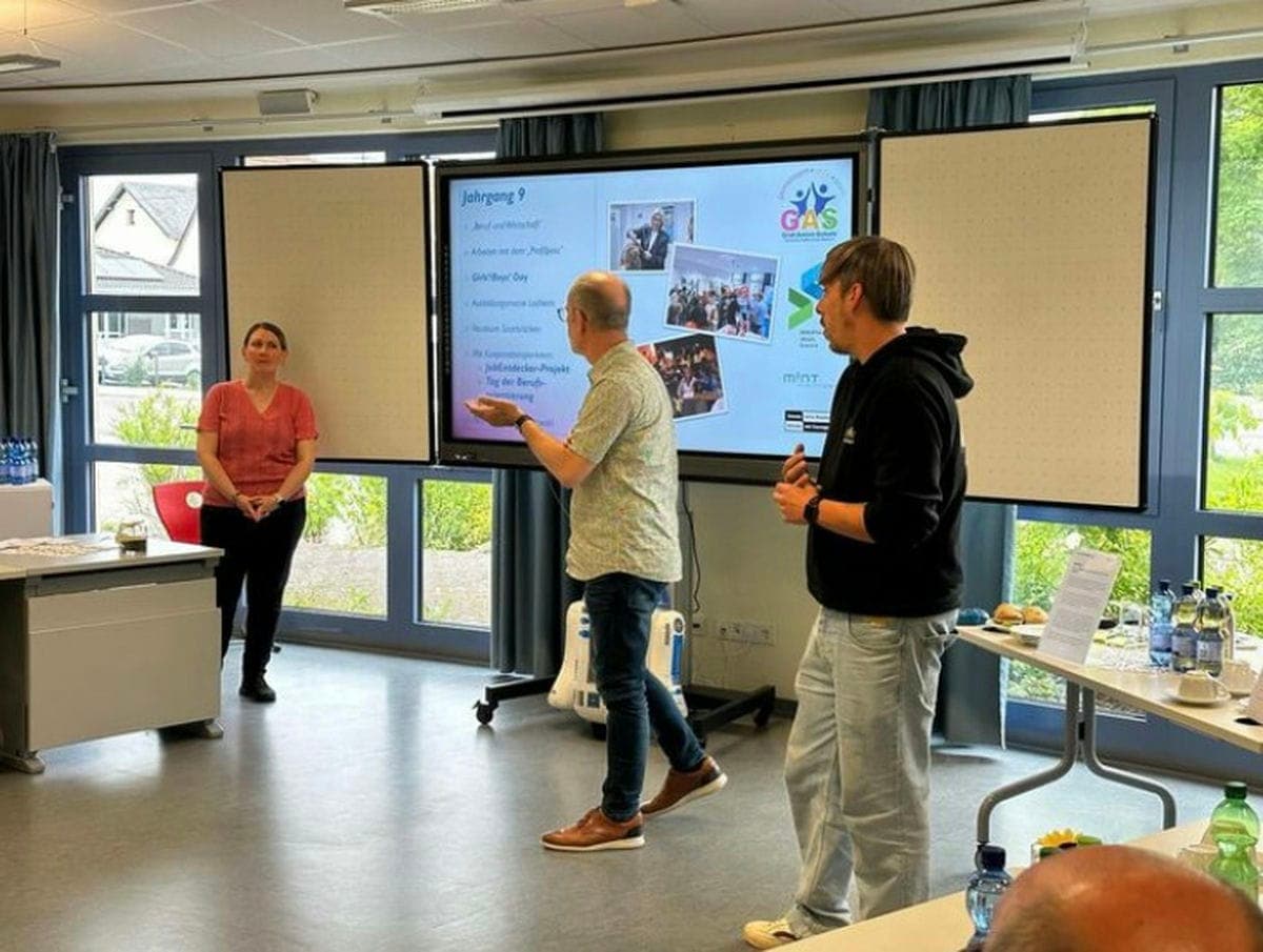 Schulewirtschaft zu Besuch